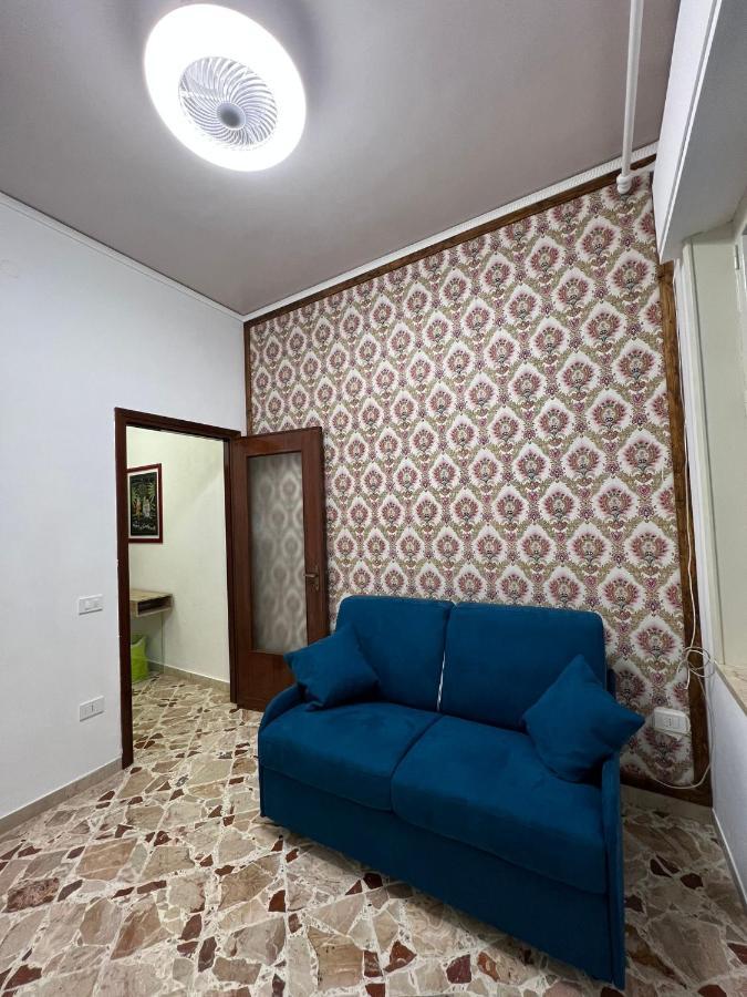 A Due Passi Dal Centro Villa Marsala Exterior foto